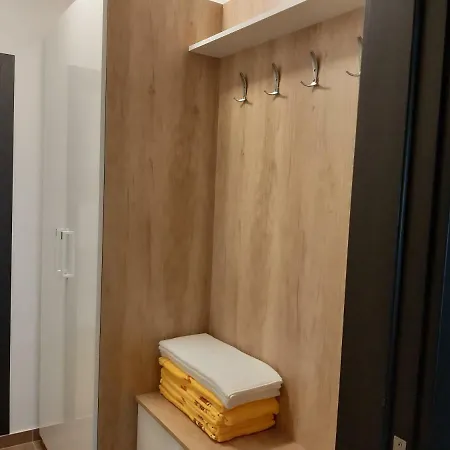 Студио 1 Милениум Apartment
